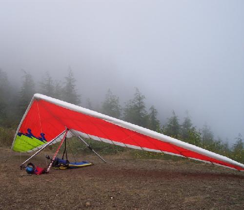 Fusion Hang Glider on Launch
